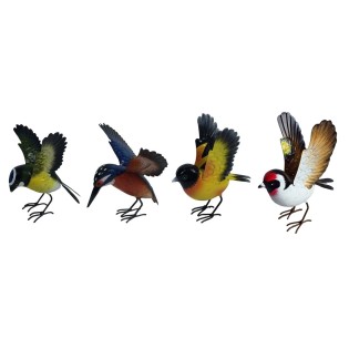 OISEAU METAL AVEC AILES DEPLOYEES